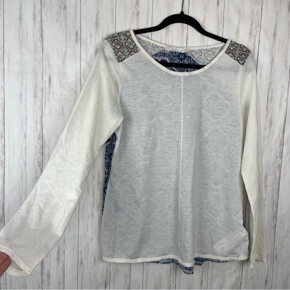 Prana white front and blue back too long sleeve Medium - Picture 1 of 6